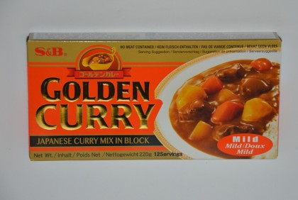 Golden Curry Mild Amakuchi pasta S&B 220g
